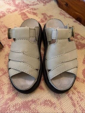 Dr. Martens Women's Light Gray Open-Toe Leather Sandals